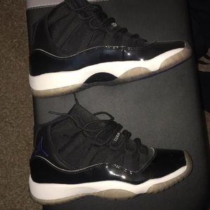 Air Jordan 11 space jam gs